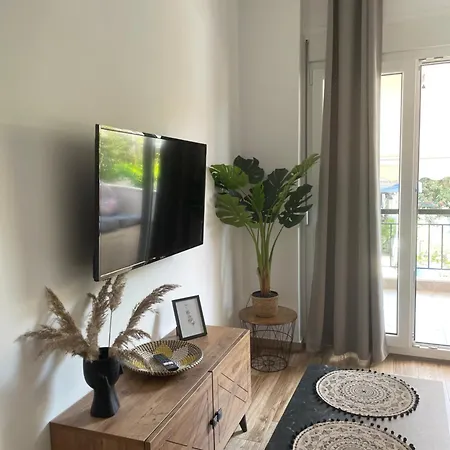Pinelopi Family Apartment Ханиоти Экстерьер фото